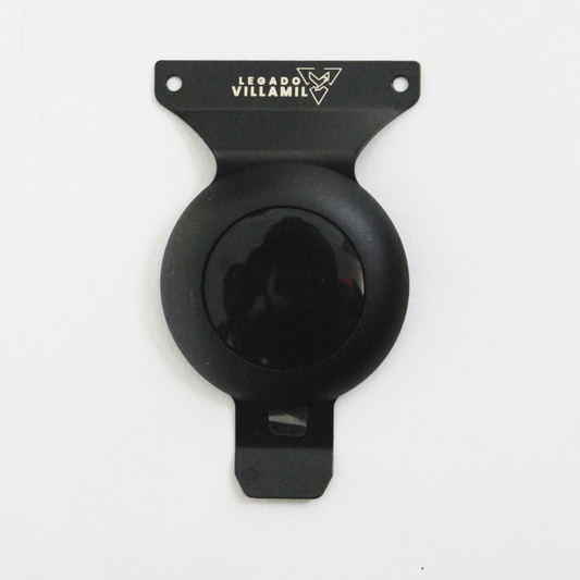 Clip localizador y efectivo